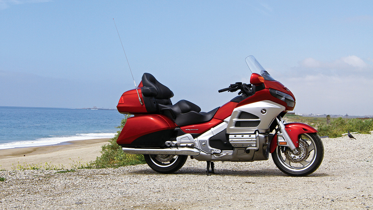 О мотоциклах: Honda GoldWing