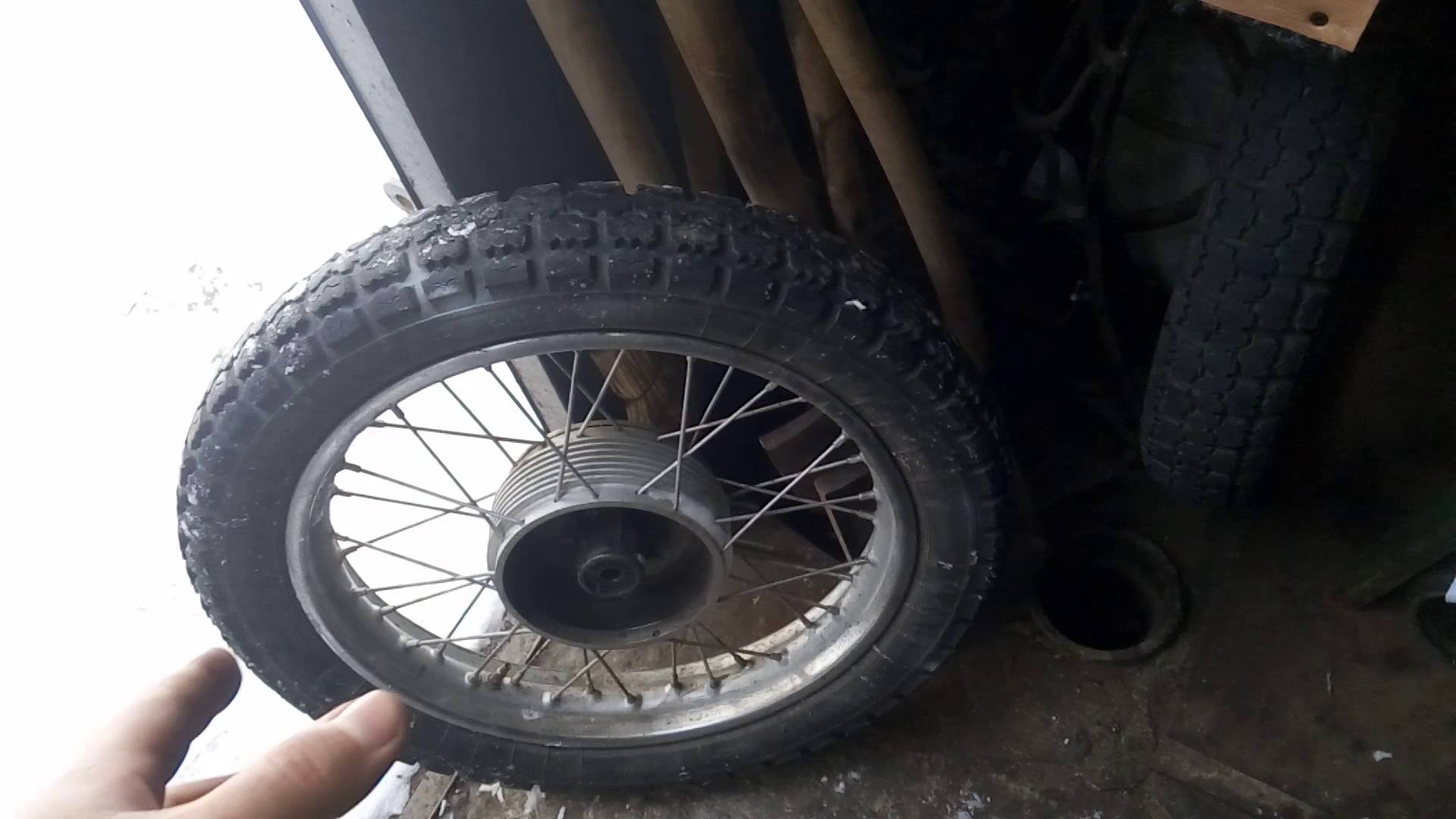 Руководство по перестановке покрышек колес вашего мотоцикла